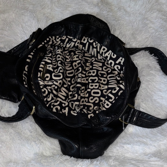 Marc Jacobs Black Leather Shoulder Bag - Picture 5 of 6